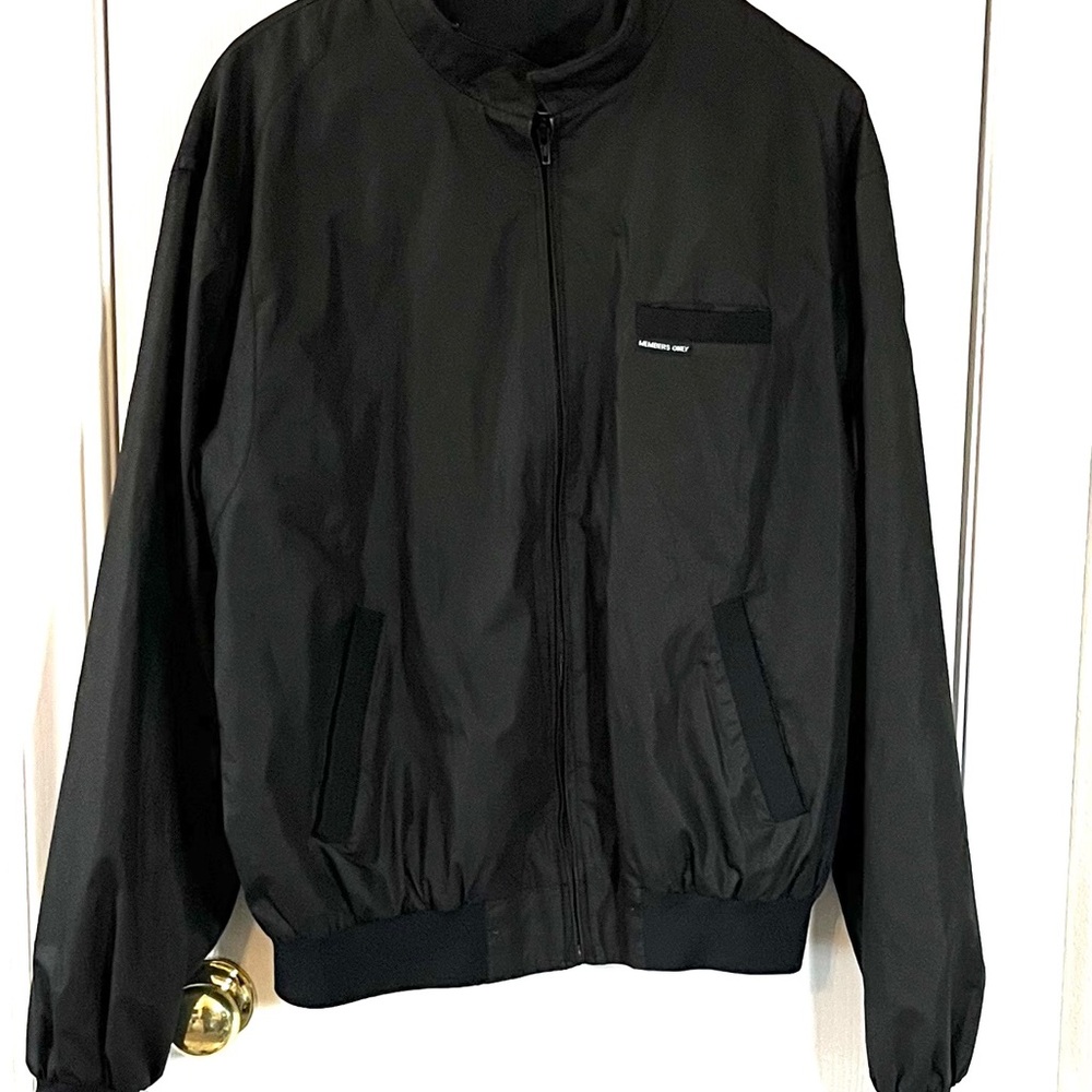 Members Only Jacket, SZ 44, nice shape, Shoulder straps cut off, Black